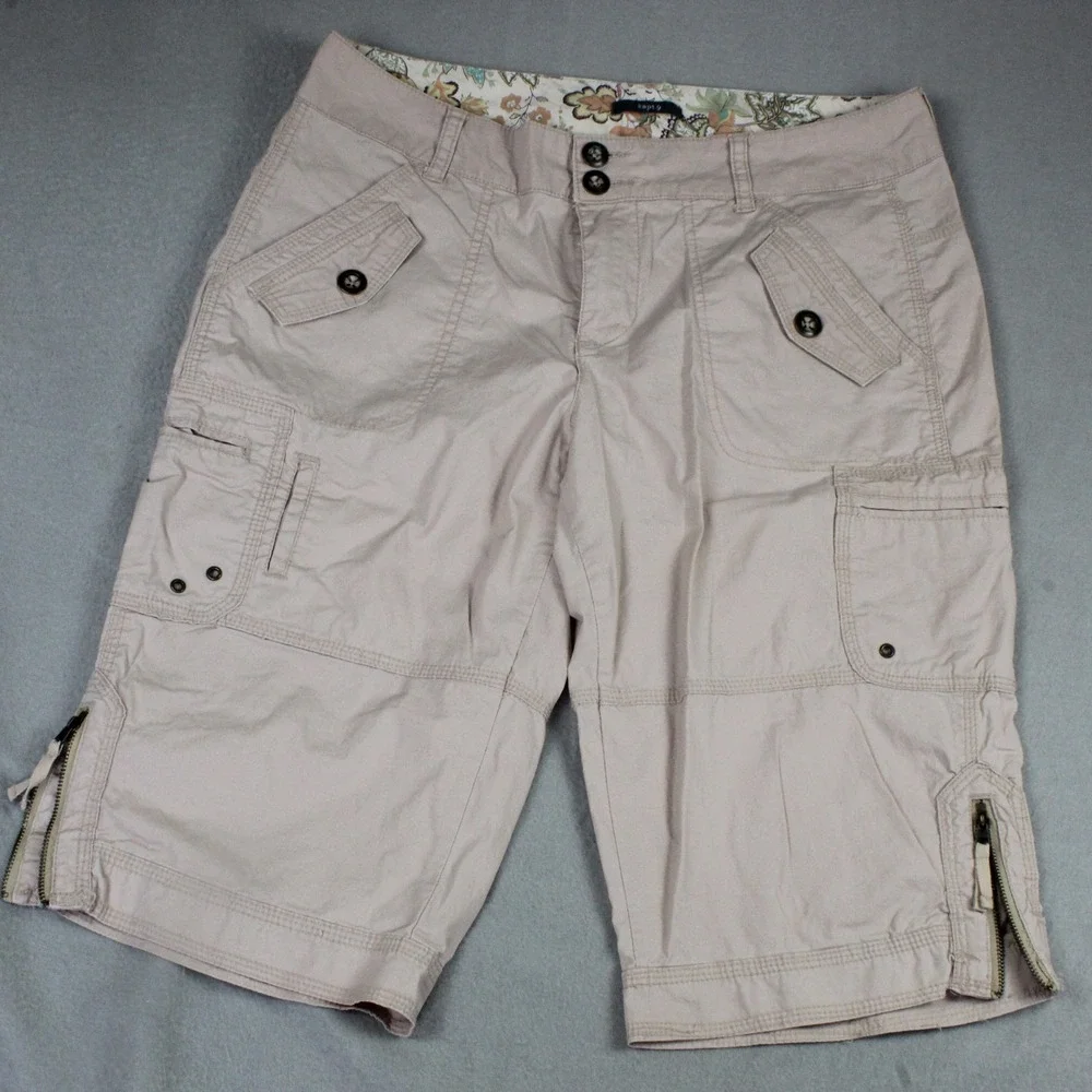 Apt. 9 Cargo Shorts Mid Rise Zipper Hem Stretch Khaki Beige 12 Hiking Outdoor
